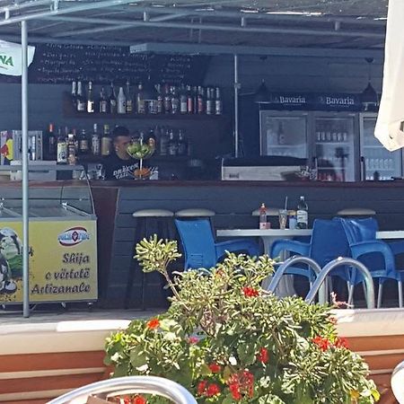 Perla Hotel Saranda Экстерьер фото