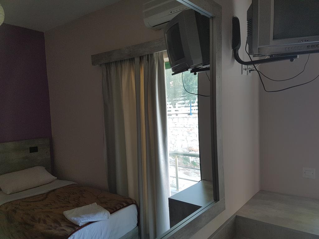 Perla Hotel Saranda Экстерьер фото