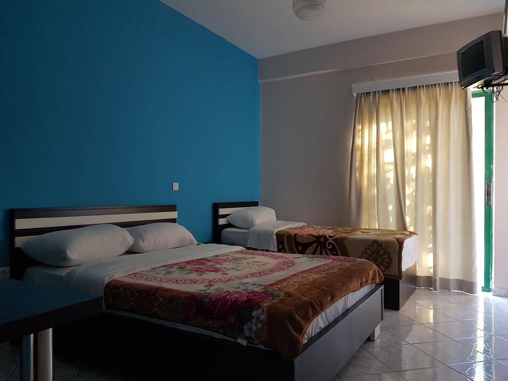 Perla Hotel Saranda Экстерьер фото