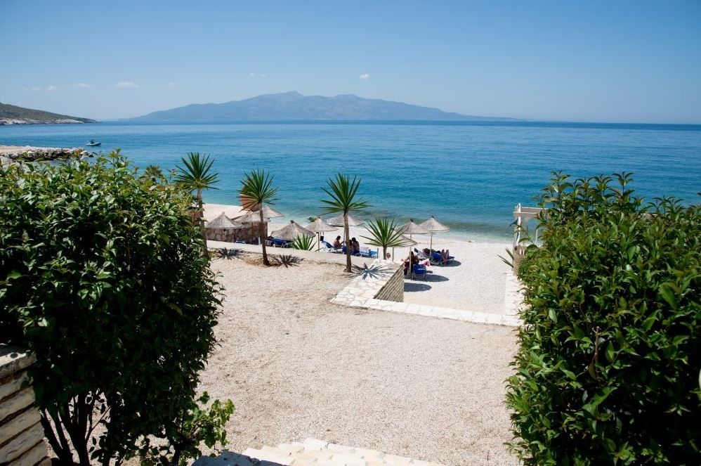 Perla Hotel Saranda Экстерьер фото