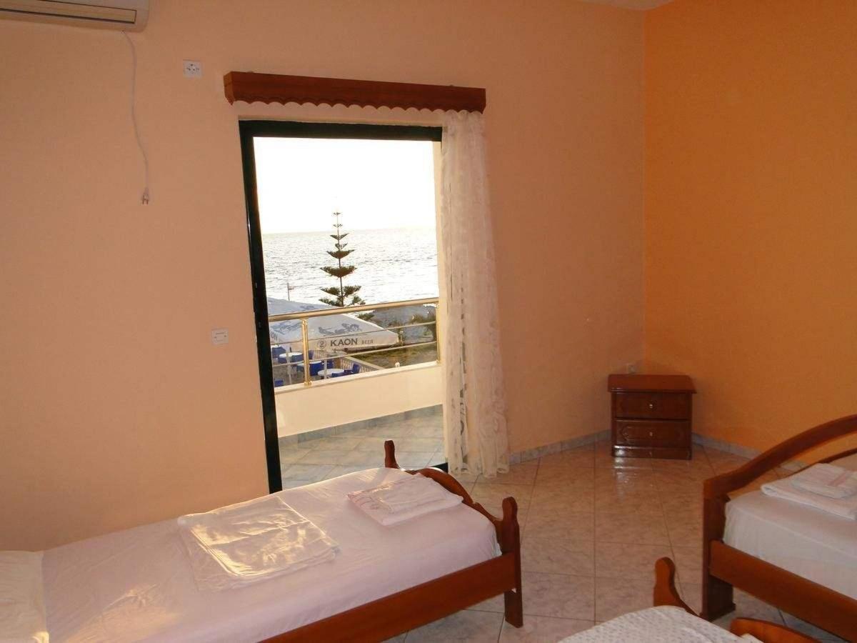 Perla Hotel Saranda Экстерьер фото